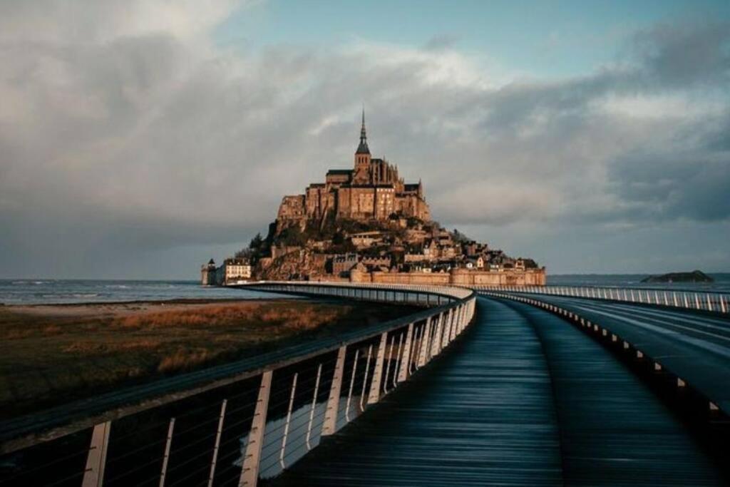 La Baie Du Mont Appartement De Vacances Proche Du Mont Saint Michel Roz-sur-Couesnon Dış mekan fotoğraf